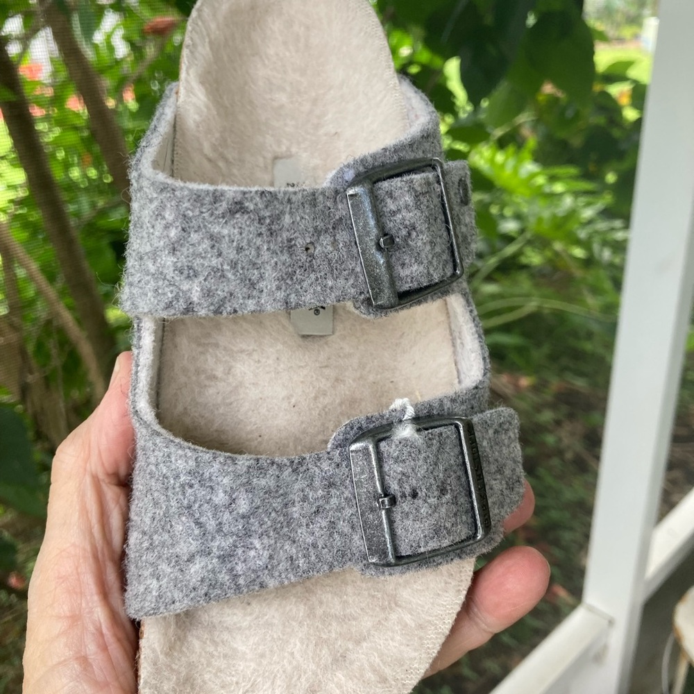 Birkenstock kids Arizona style sandals